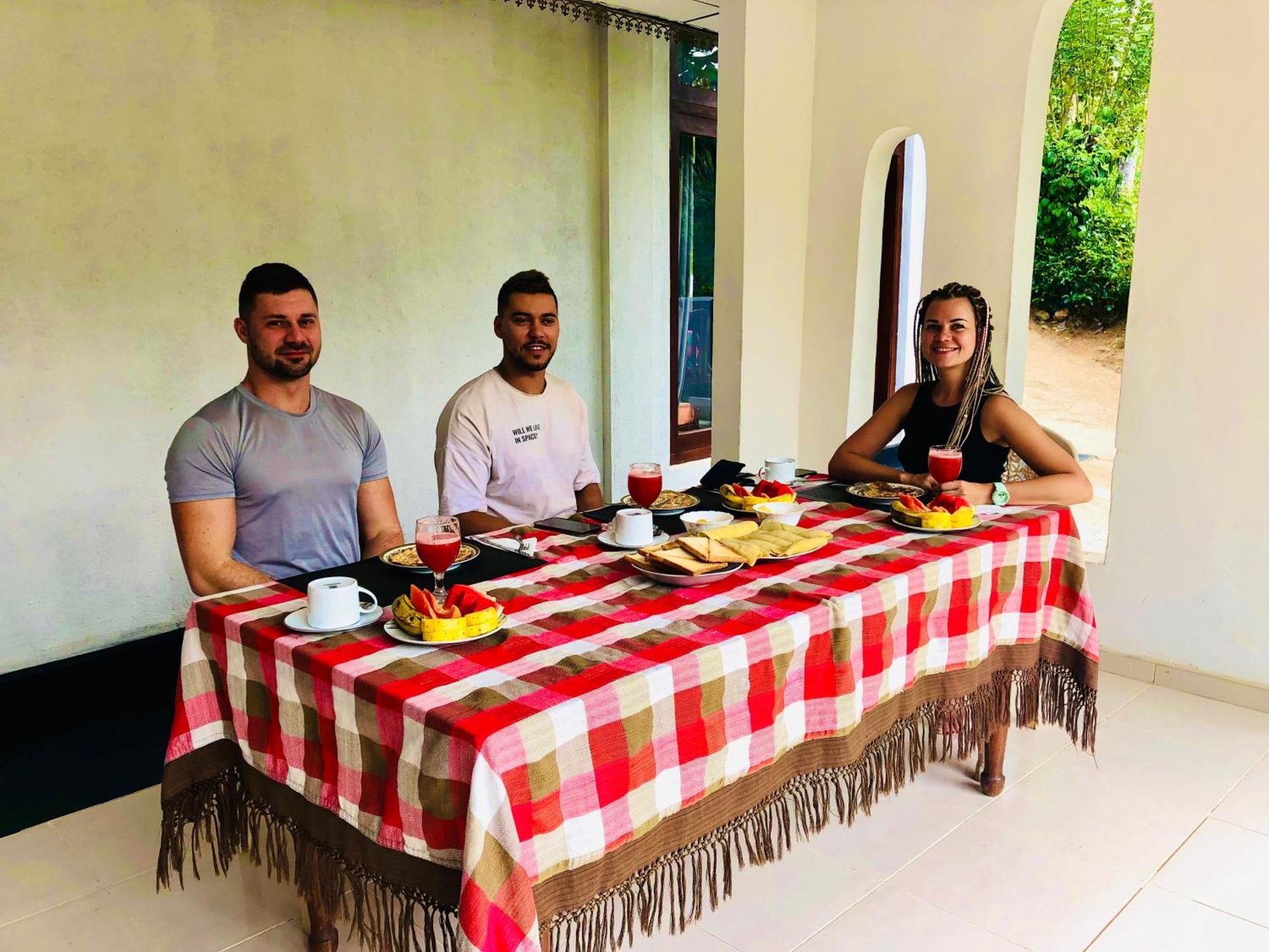 إيلا Relax Inn المظهر الخارجي الصورة